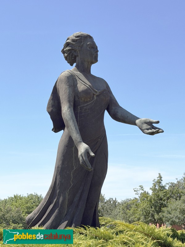 Manlleu - Escultura <i>La Benvinguda</i>