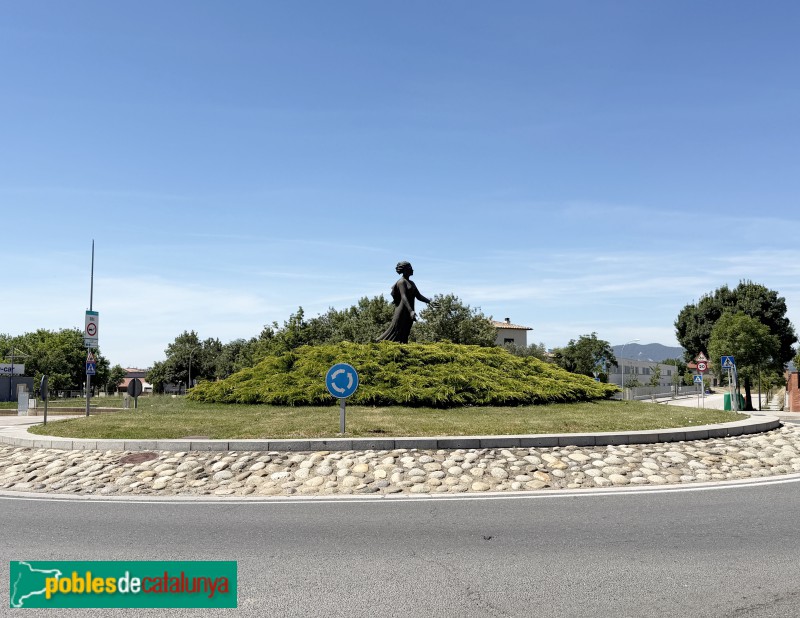 Manlleu - Escultura <i>La Benvinguda</i>