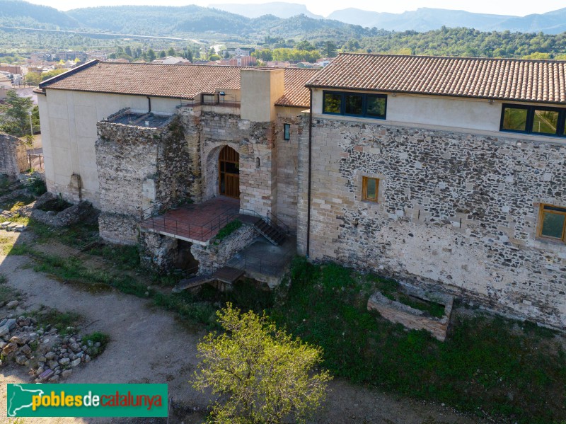 Falset - Castell (Foto: Francesc Vidal-Barraquer, 2023) Falset - Castell