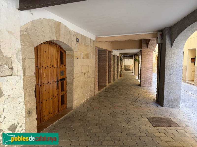 Falset - Carrer de Dalt (Foto: Albert Esteves, 2026) Falset - Carrer de Dalt