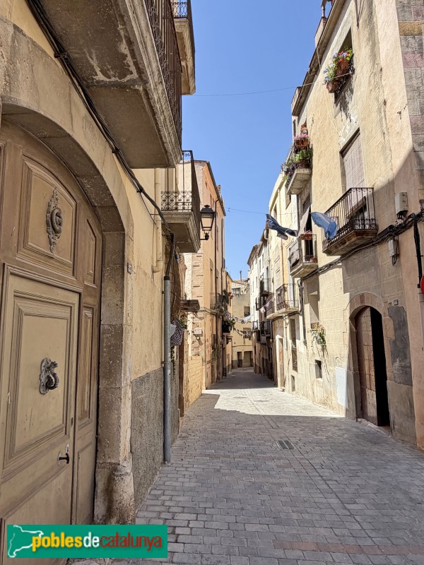 Falset - Carrer de Dalt (Foto: Albert Esteves, 2026) Falset - Carrer de Dalt