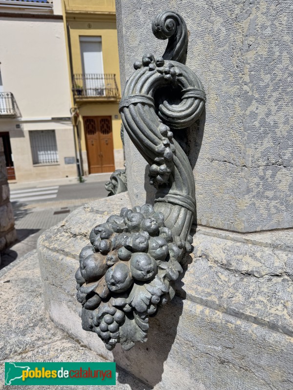 Castellar del Vallès - Font de la Plaça Major (Foto: Albert Esteves, 2026) Castellar del Vallès - Font de la Plaça Major