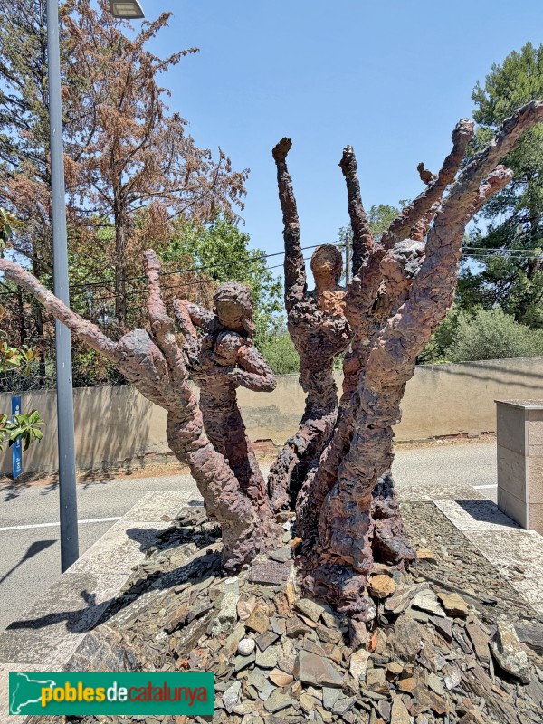 Falset - Escultura Cep