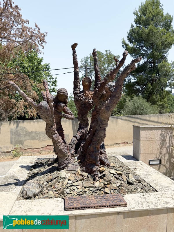 Falset - Escultura Cep
