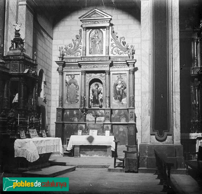 Cornudella de Montsant - Església de Santa Maria (Foto: <i>Josep Salvany -Fons Salvany. Biblioteca de Catalunya-</i>, 1923) Cornudella de Montsant - Església de Santa Maria