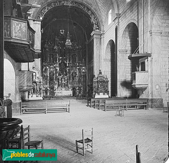 Cornudella de Montsant - Església de Santa Maria (Foto: <i>Josep Salvany -Fons Salvany. Biblioteca de Catalunya-</i>, 1923) Cornudella de Montsant - Església de Santa Maria