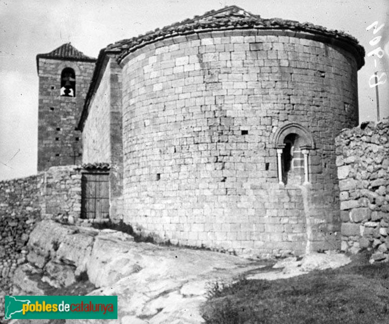 Cornudella de Montsant - Església de Santa Maria de Siurana (Foto: <i>Antoni Bartomeus - Arxiu Centre Excursionista de Catalunya-</i>, 1906) Cornudella de Montsant - Església de Santa Maria de Siurana