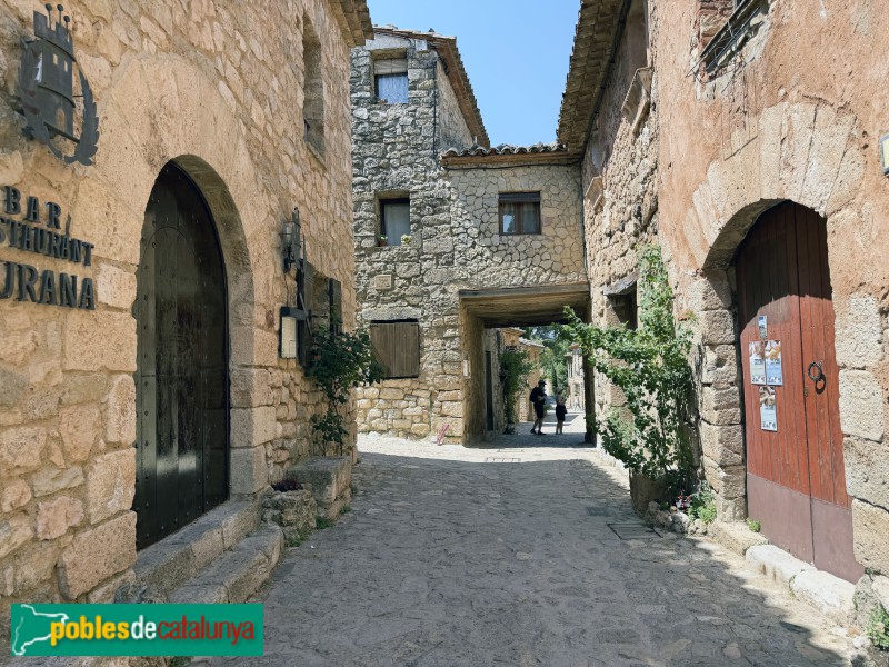 Cornudella de Montsant - Siurana. Plaça Vella (Foto: Albert Esteves, 2026) Cornudella de Montsant - Siurana. Plaça Vella