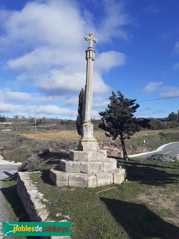 Cornudella de Montsant - Creu d'Albarca (Foto: <i>Jordi Gili, CC BY-SA 4.0</i>, 2024) Cornudella de Montsant - Creu d'Albarca