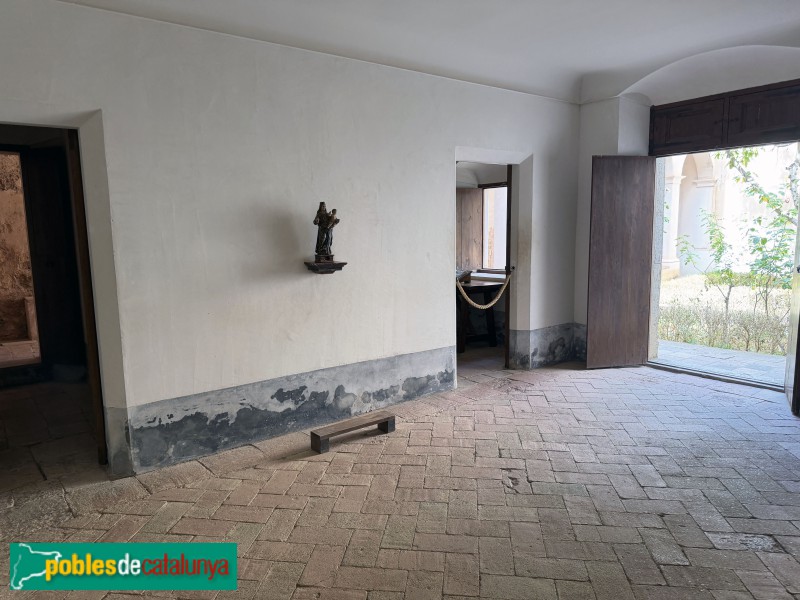 Cartoixa d'Escaladei - Cel·la reconstruïda. Sala de l'Ave Maria (Foto: Albert Esteves, 2026) Cartoixa d'Escaladei - Cel·la reconstruïda. Sala de l'Ave Maria