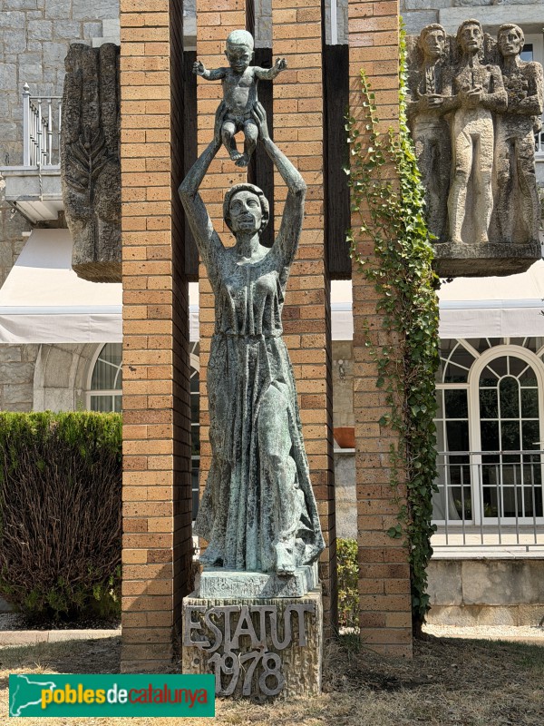 Les Masies de Roda - Monument a l'Estaut de Sau