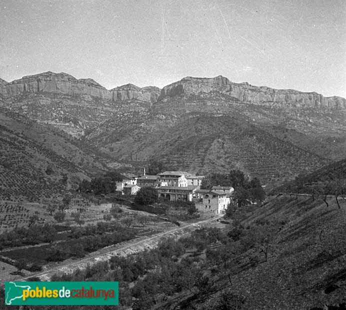 Morera de Montsant - La Conreria d'Escaladei (Foto: <i>Francesc Blasi -Arxiu Fotogràfic Centre Excursionista de Catalunya-</i>, 1922) Morera de Montsant - La Conreria d'Escaladei