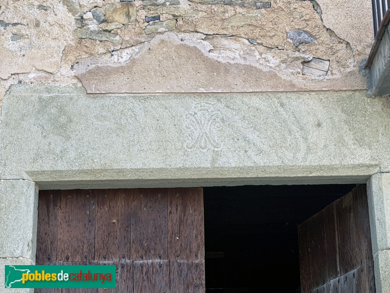 Tavèrnoles - El Xuclà. Llinda datada al 1809
