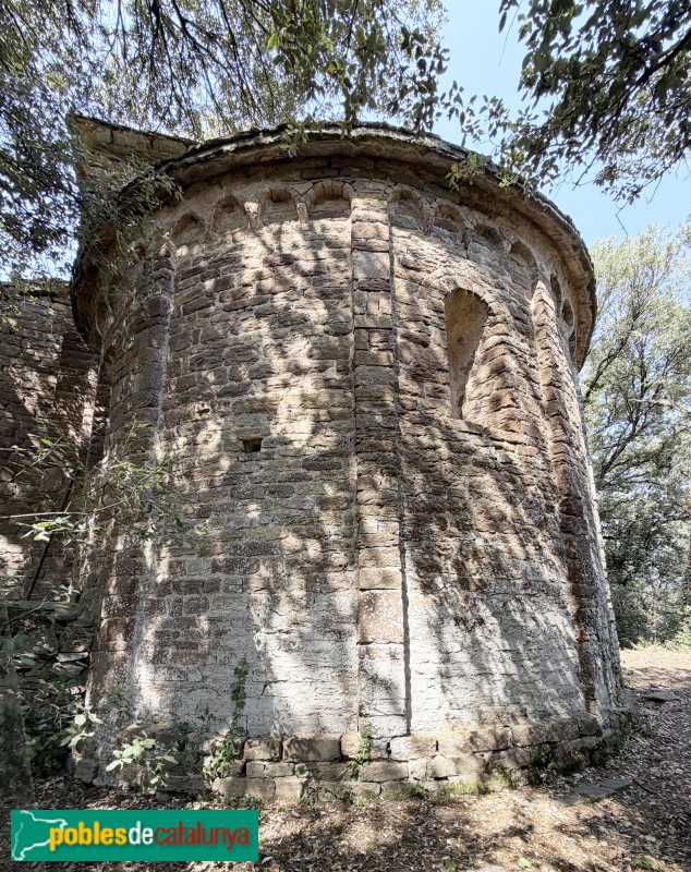 Tavèrnoles - Església de Sant Pere de Savassona