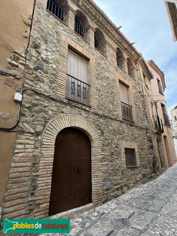 Torroja del Priorat - Carrer Major