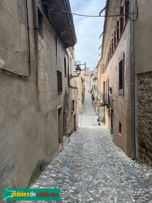 Torroja del Priorat - Carrer Major