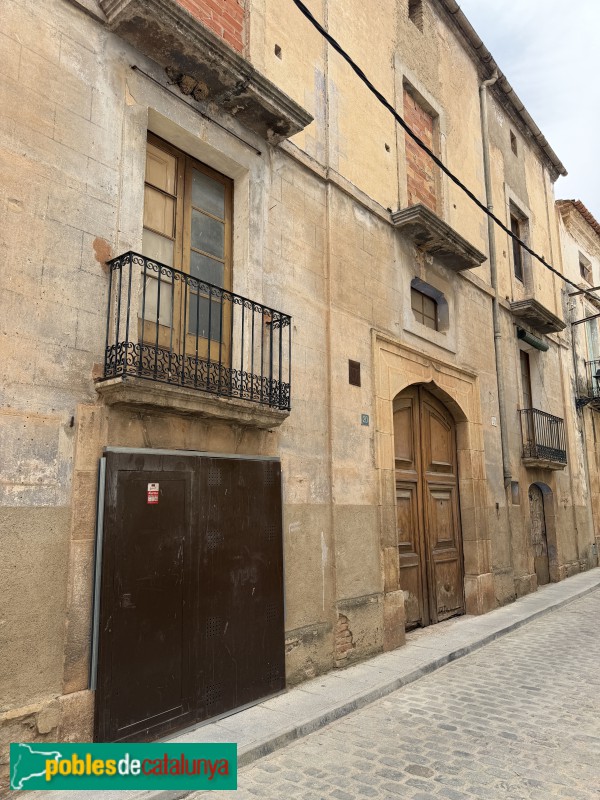El Masroig - Carrer Major. Cal Mirambell