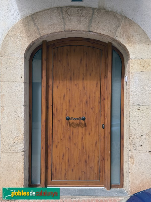 El Masroig - Portal de 1857 (Foto: Albert Esteves, 2026) El Masroig - Portal de 1857