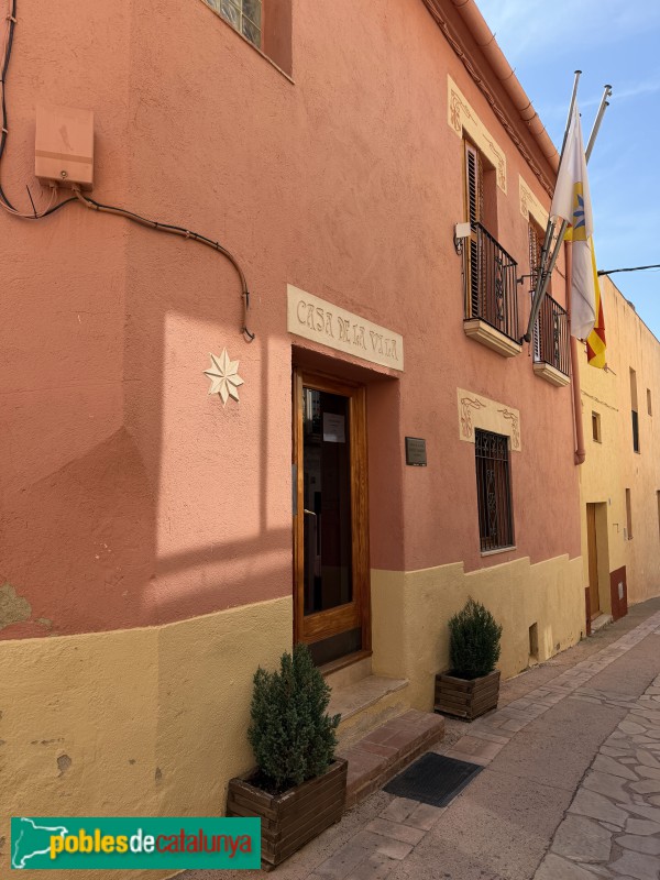 Pradell de la Teixeta - Carrer Major. Ajuntament