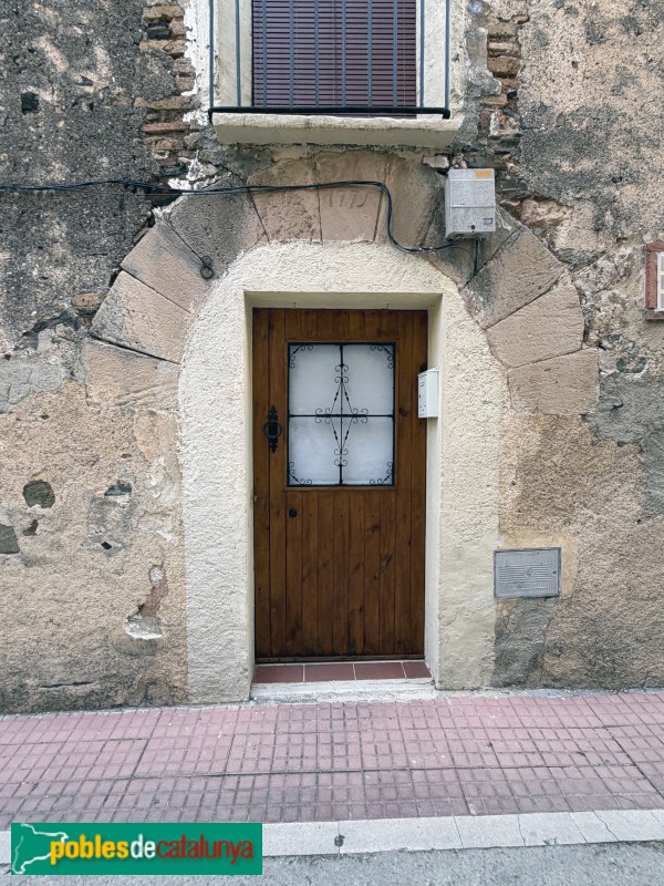 Bellmunt del Priorat - Carrer Major (Foto: Albert Esteves, 2026) Bellmunt del Priorat - Carrer Major