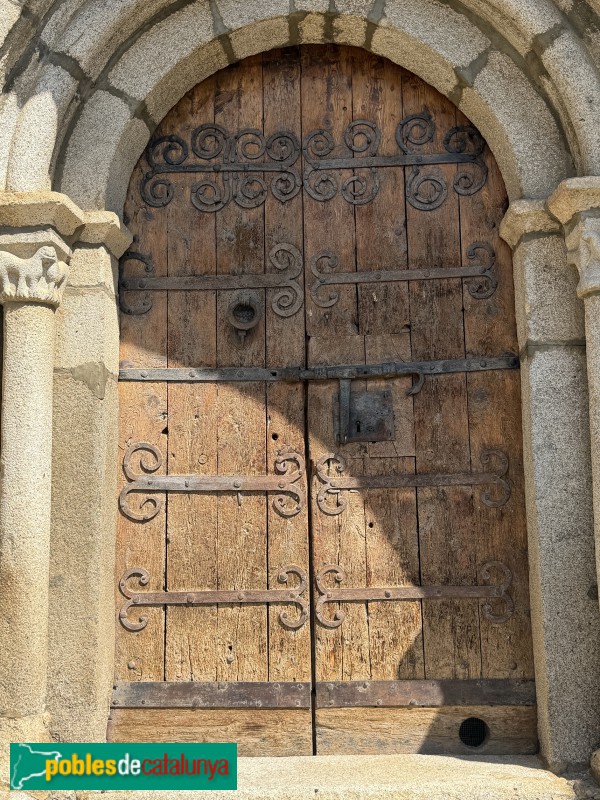 Bolvir - Església de Santa Cecília. Portada (Foto: Albert Esteves, 2026) Bolvir - Església de Santa Cecília. Portada