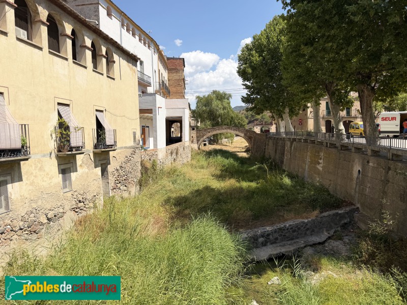 Porrera - Pont Vell (Foto: Albert Esteves, 2026) Porrera - Pont Vell