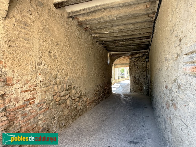 Porrera - El Perxe, sota l'antic Casino