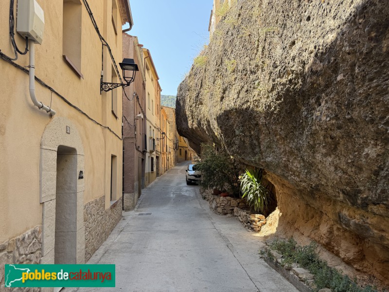 Margalef - Carrer dels Molins (Foto: Albert Esteves, 2026) Margalef - Carrer dels Molins