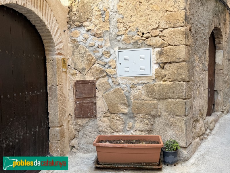 La Bisbal de Montsant - Carrer Major (Foto: Albert Esteves, 2026) La Bisbal de Montsant - Carrer Major