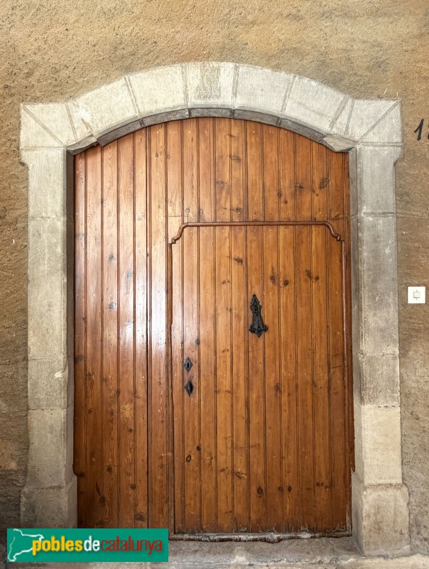 La Bisbal de Montsant - Portal del segle XIX