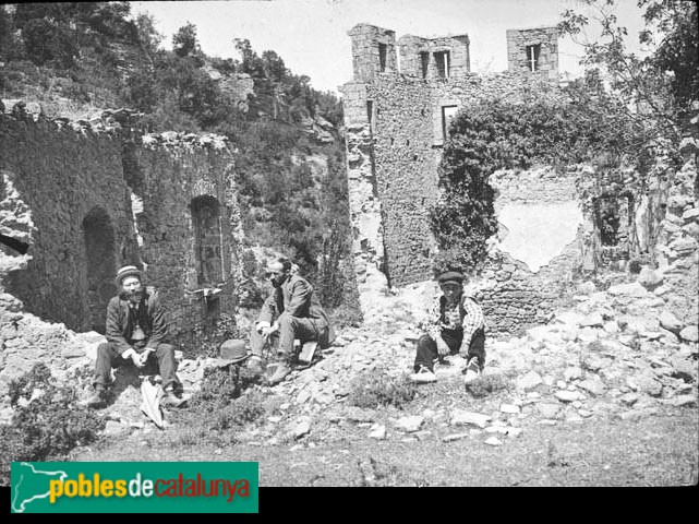 Sant Martí de Centelles - Castell de Centelles