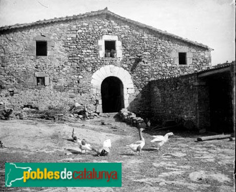 Sant Martí de Centelles - Mas Igésies (Foto: <i>Ernest Mullor -Arxiu Fotogràfic Centre Excursionista de Catalunya-</i>, 1920) Sant Martí de Centelles - Mas Igésies