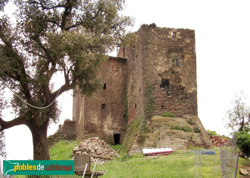 Sant Pere de Torelló - Castell de Vilar
