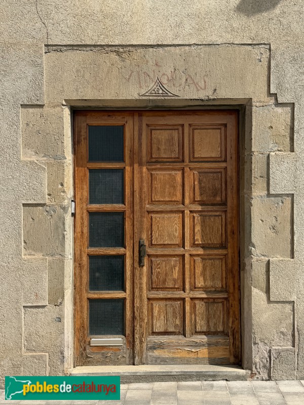 Sant Pere de Torelló - Cal Formaire
