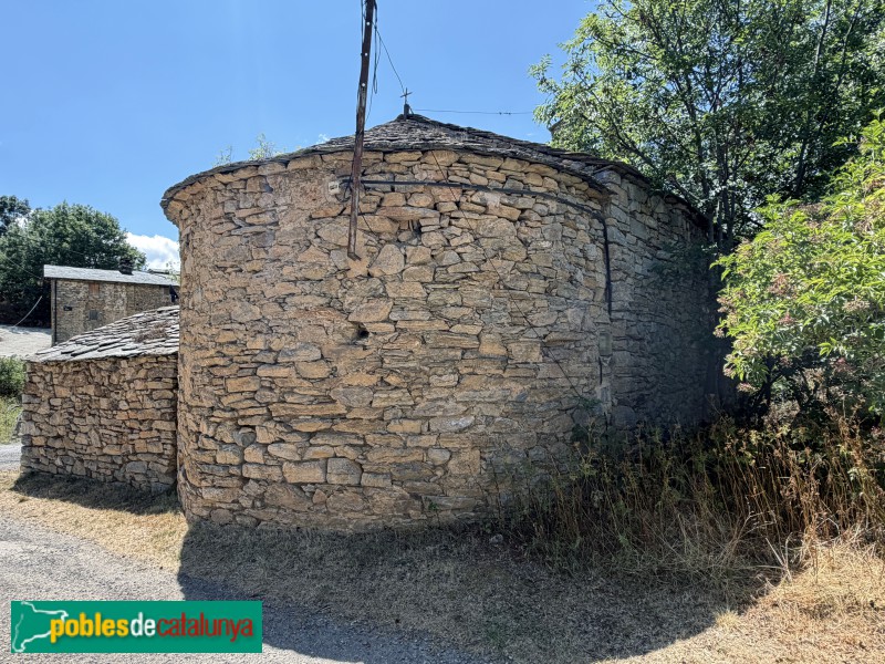 Bellver de Cerdanya - Església de Santa Maria d'Ordèn (Foto: Albert Esteves, 2026) Bellver de Cerdanya - Església de Santa Maria d'Ordèn