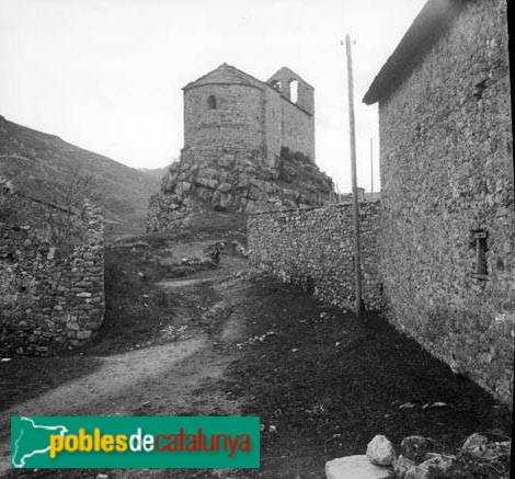 Bellver de Cerdanya - Sant Julià de Pedra (Foto: Òscar Torras -Arxiu Centre Excursionista de Catalunya-, 1922) Bellver de Cerdanya - Sant Julià de Pedra