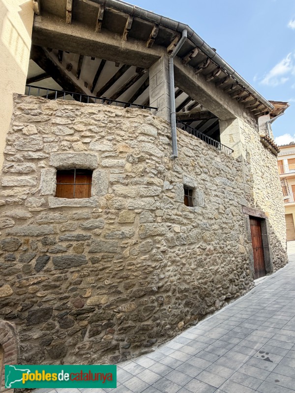Sant Pere de Torelló - Cal Mosso (Foto: Albert Esteves, 2026) Sant Pere de Torelló - Cal Mosso