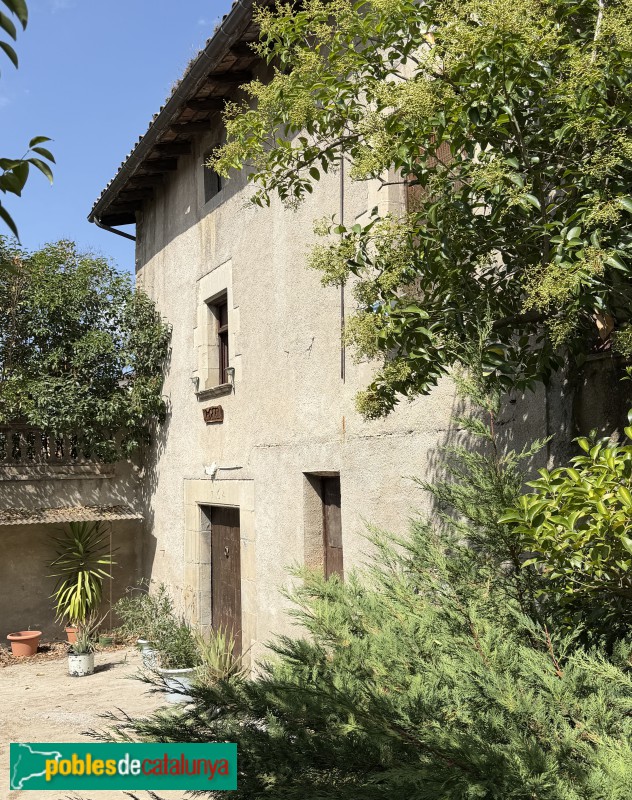 Sant Pere de Torelló - Mas Collell