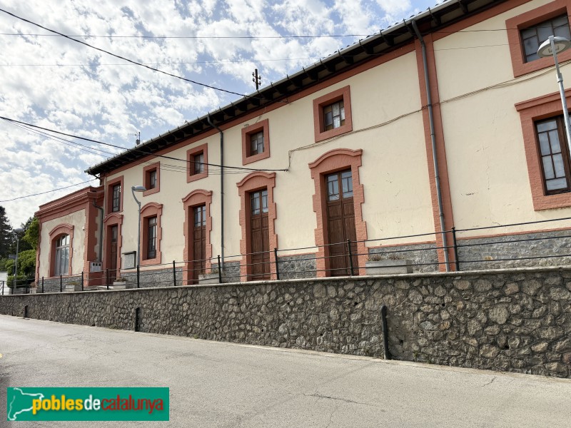 Sant Vicenç de Torelló - Colònia Borgonyà. Casino-teatre (Foto: Albert Esteves, 2026) Sant Vicenç de Torelló - Colònia Borgonyà. Casino-teatre