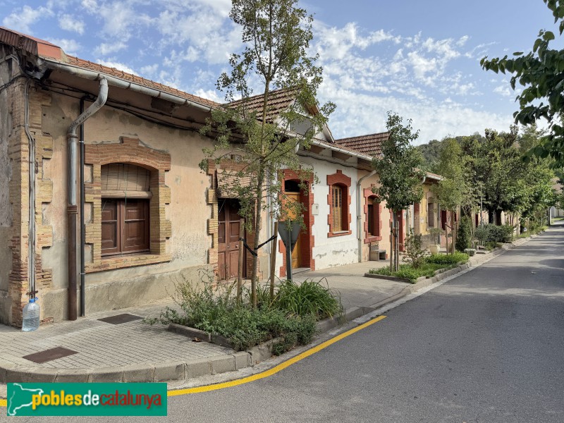 Sant Vicenç de Torelló - Colònia Borgonyà. Habitatges dels treballadors (Foto: Albert Esteves, 2026) Sant Vicenç de Torelló - Colònia Borgonyà. Habitatges dels treballadors