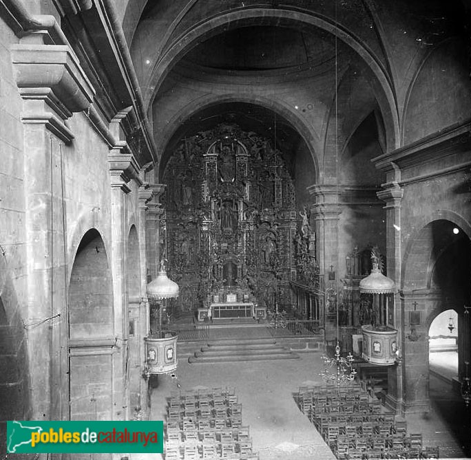 Torelló - Església de Sant Feliu (Foto: Josep Salvany -Fons Salvany. Biblioteca de Catalunya-, 1918) Torelló - Església de Sant Feliu