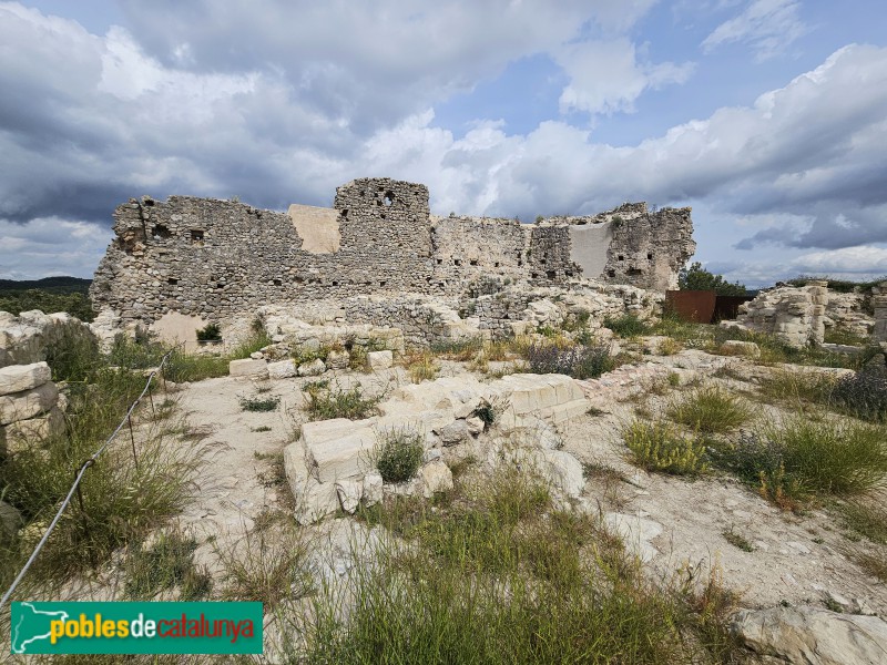 Santa Maria de Miralles - Castell de Miralles (Foto: Ferran Artigas, 2026) Santa Maria de Miralles - Castell de Miralles
