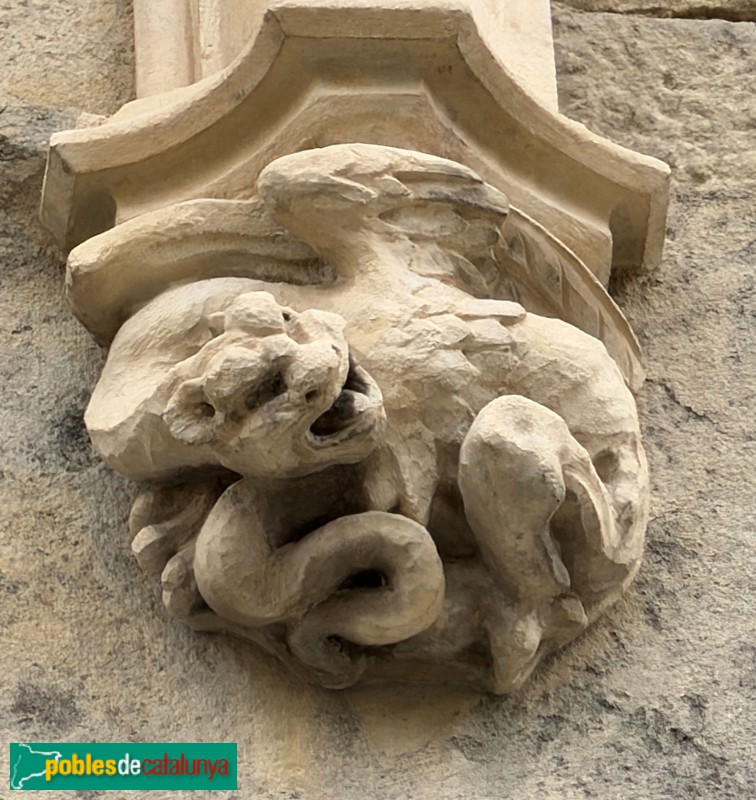 Torelló - Casa Coll (Casa de Pedra) (Foto: Albert Esteves, 2026) Torelló - Casa Coll (Casa de Pedra)