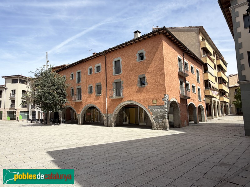 Torelló - Plaça Vella (Foto: Albert Esteves, 2026) Torelló - Plaça Vella