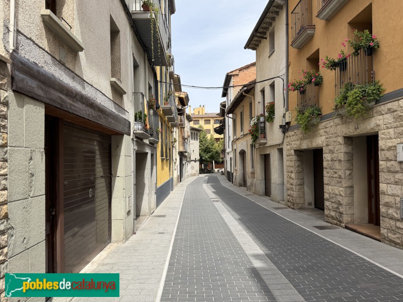 Torelló - Carrer de Rocaprevera (Foto: Albert Esteves, 2026) Torelló - Carrer de Rocaprevera