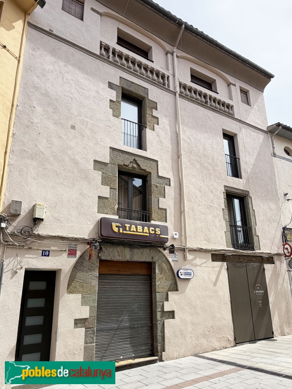 Torelló - Carrer del Pont (Foto: Albert Esteves, 2026) Torelló - Carrer del Pont