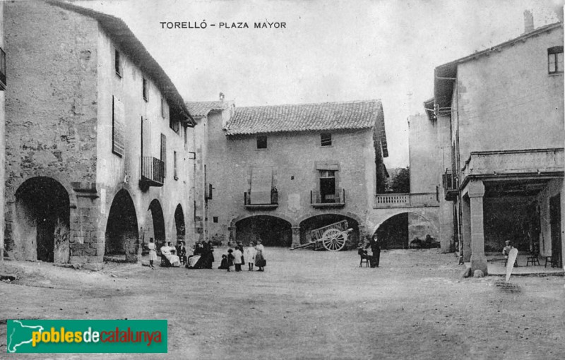 Torelló - Plaça Vella a inicis del segle XX Torelló - Plaça Vella a inicis del segle XX