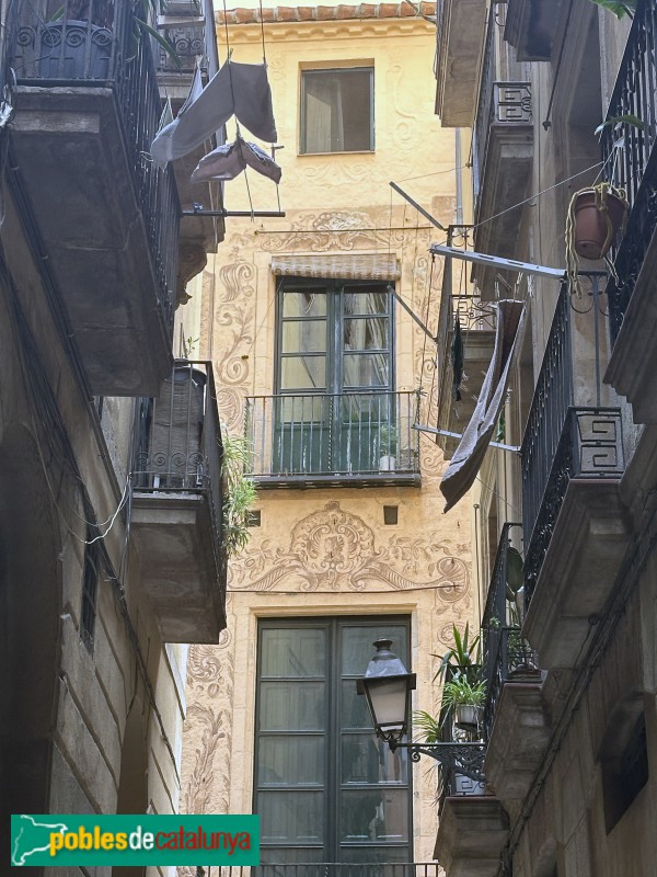 Barcelona - Esgrafiats carrer Tarongeta
