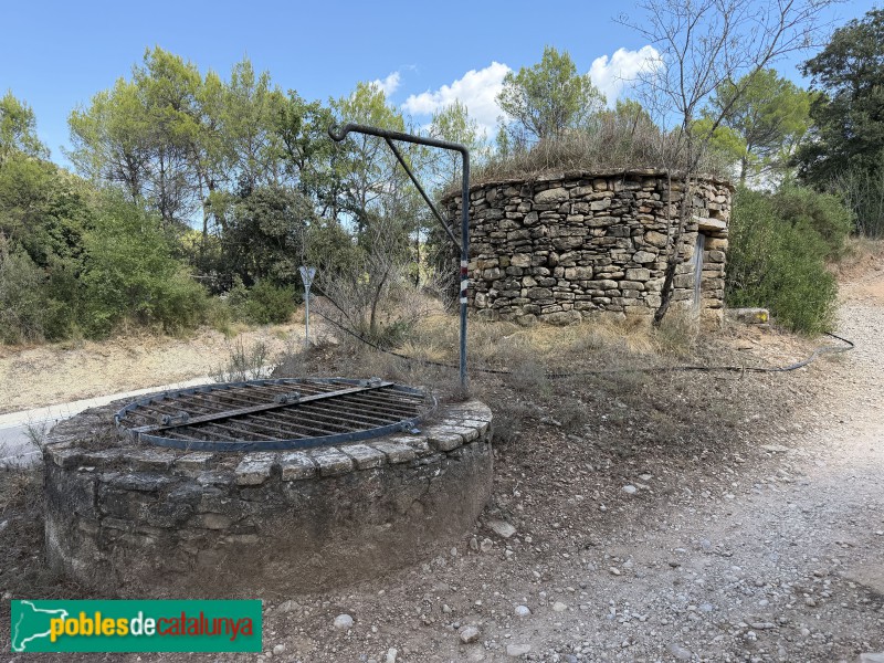 Castellbell i el Vilar - Barraca i pou del Poldo