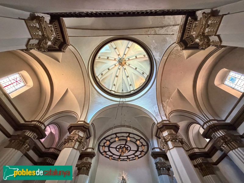 Tivissa - Església de Sant Jaume. Capella del Roser